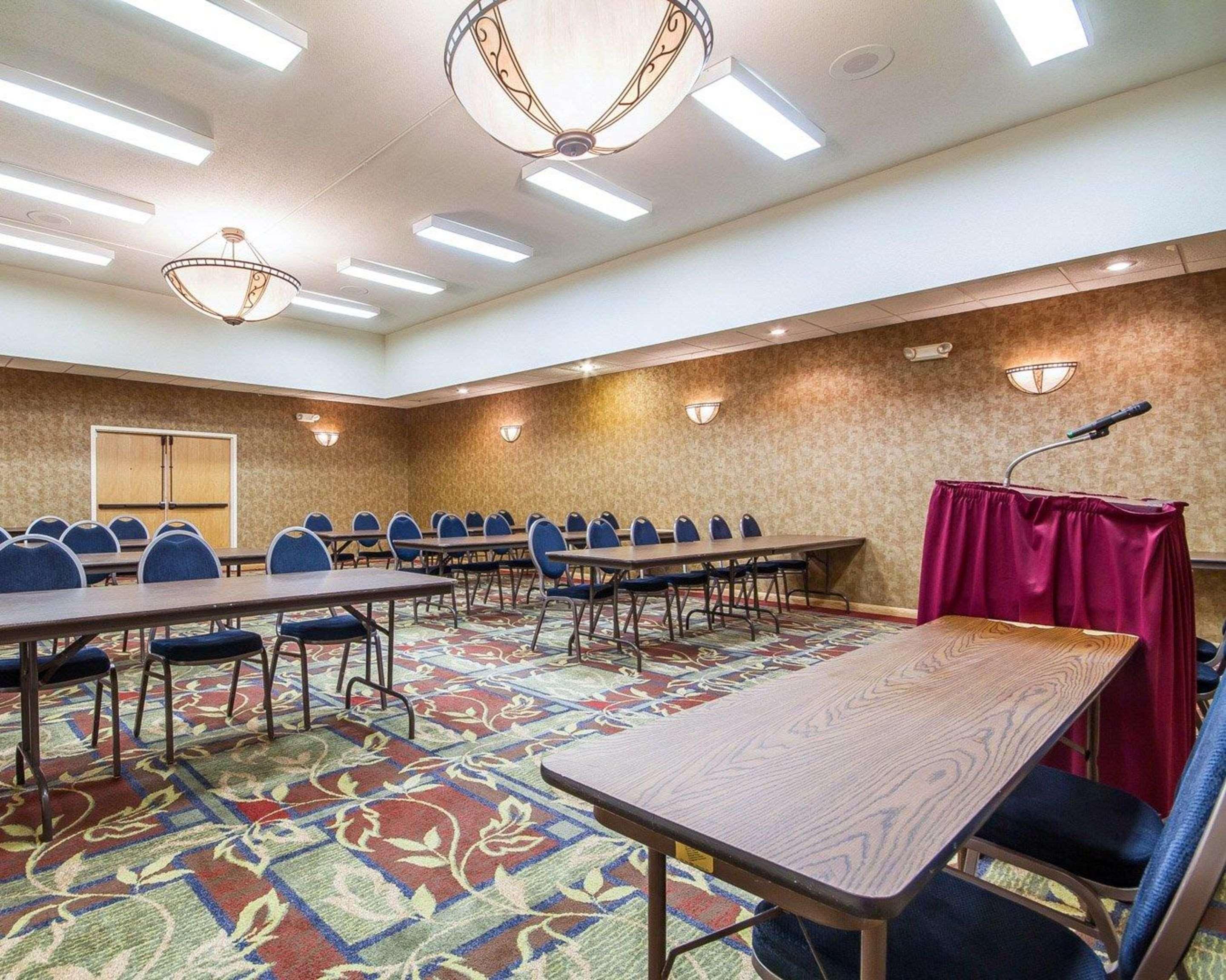 Comfort Inn & Suites Black River Falls I-94 Esterno foto