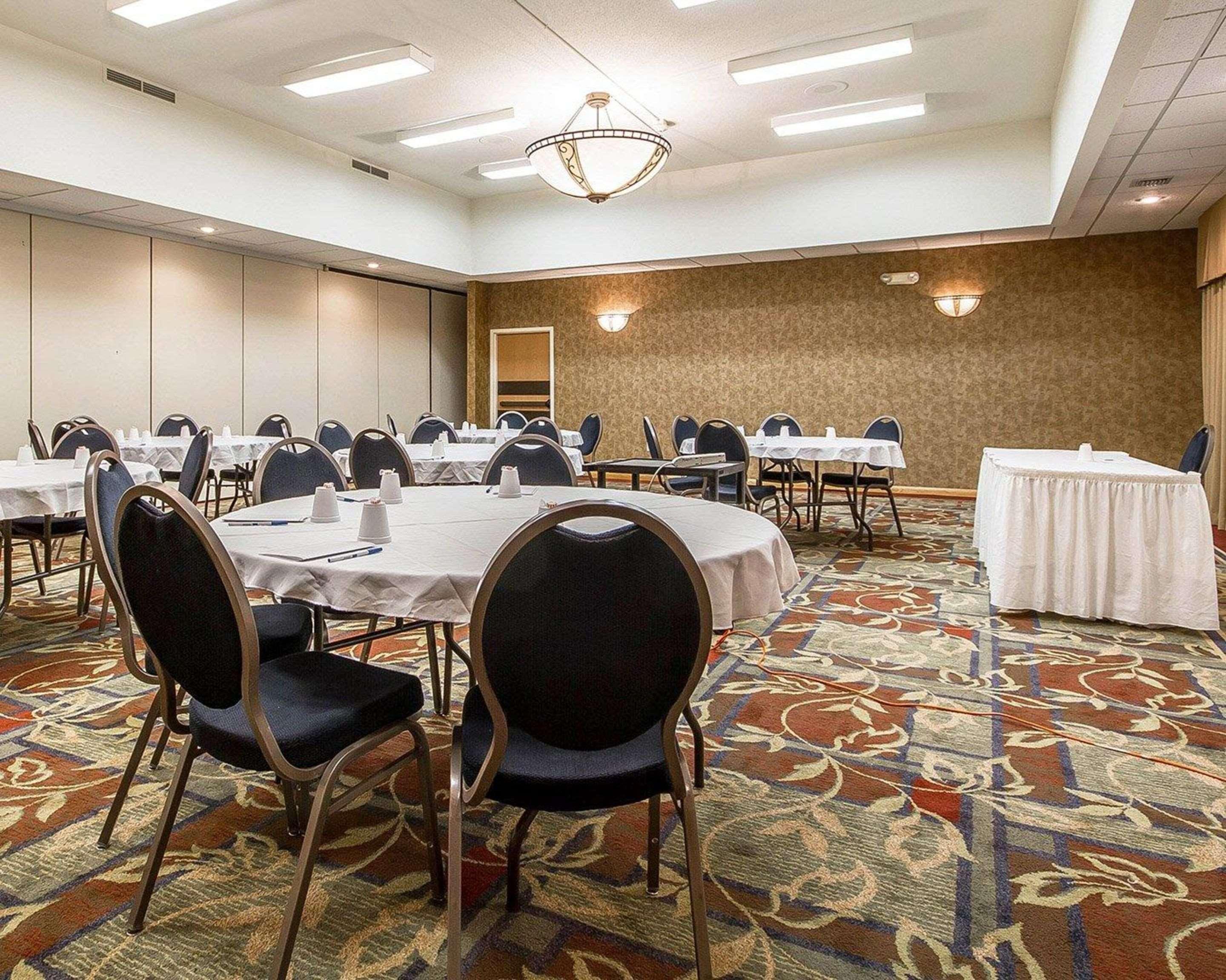 Comfort Inn & Suites Black River Falls I-94 Esterno foto