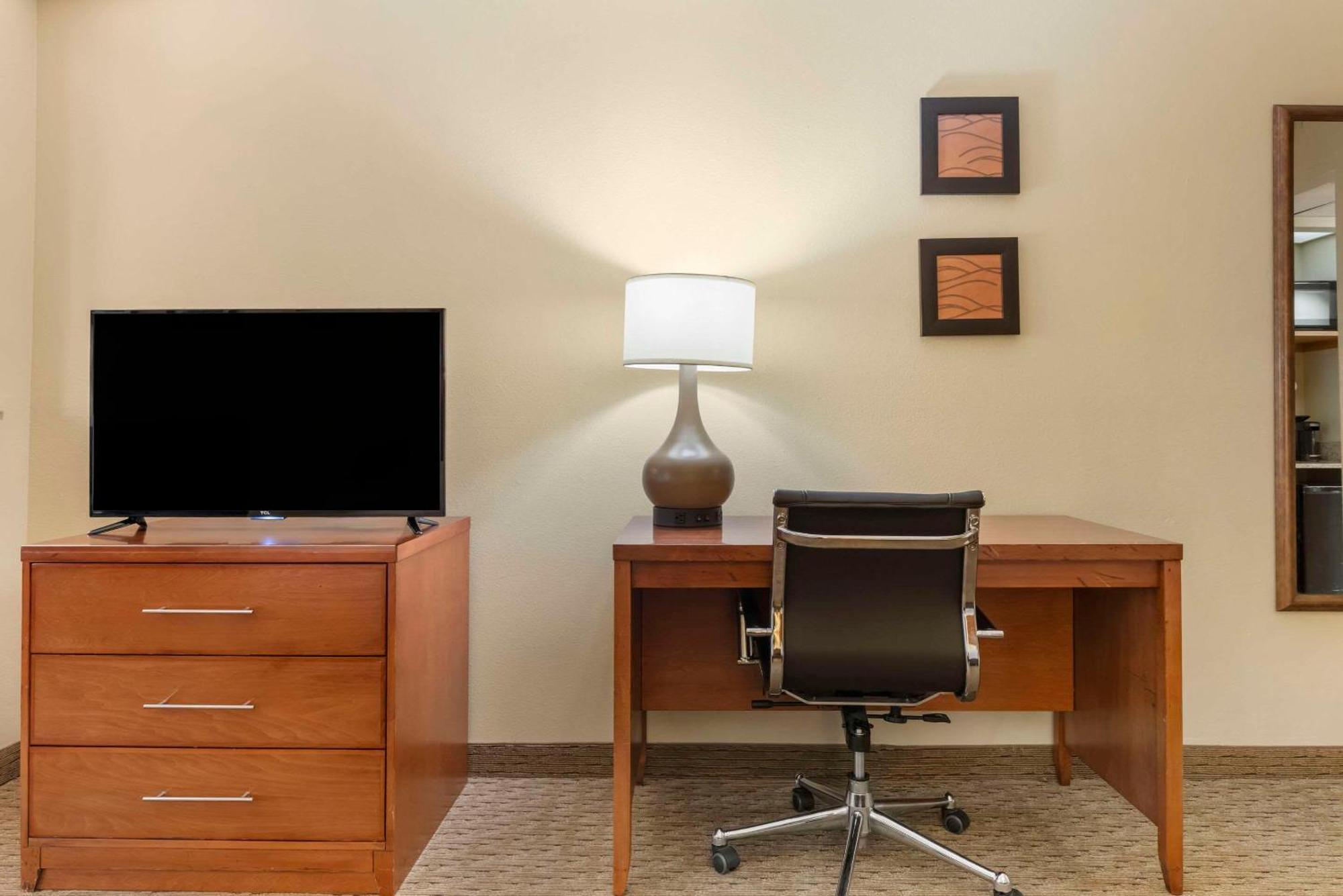 Comfort Inn & Suites Black River Falls I-94 Esterno foto